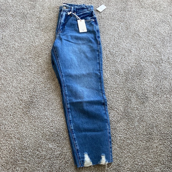 Good American good vintage jagged hem jeans - Picture 5 of 10